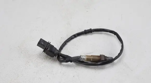 Volkswagen Tiguan Lambda probe sensor 03C906262AM 0258017210