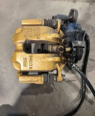 BMW 6 F06 Gran coupe Rear brake caliper