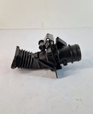 Ford Focus C-MAX Intercooler air channel guide 25344296