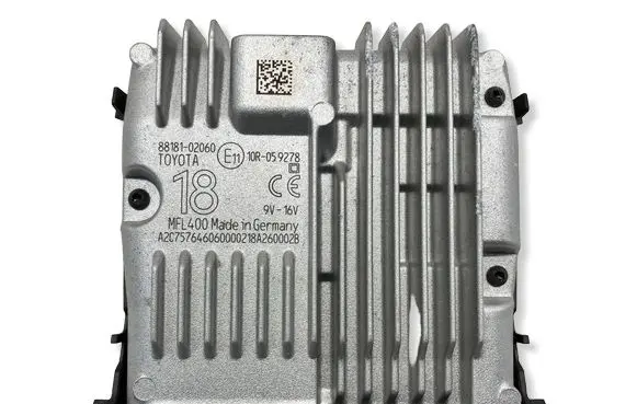 Toyota Auris E180 Windshield/windscreen camera 8818102060