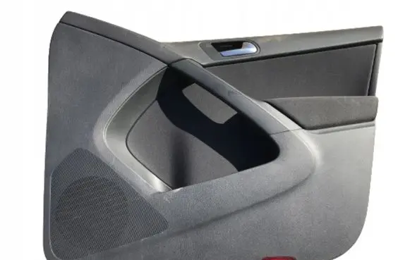 Volkswagen Tiguan Front door card panel trim 5N0867012B