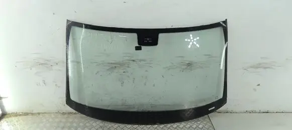 Mercedes-Benz CLS C219 Front windscreen/windshield window 43R001126