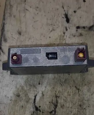 Audi A6 S6 C6 4F Antenna control unit 8E0035456B 09103112
