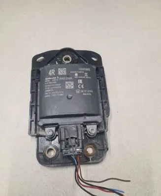 Nissan Leaf II (ZE1) Blind spot module 284K05SA0A 202LSD004 A2C75831802