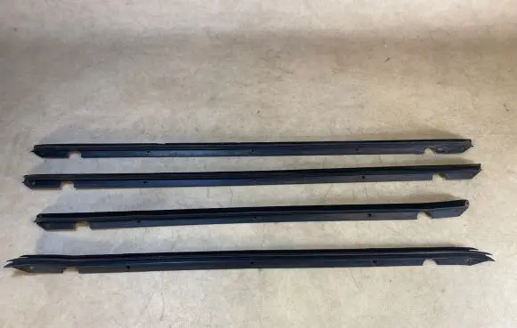 Mercedes-Benz G W461 W463 1st Gen Rubber seal front door (on door) A4637250365