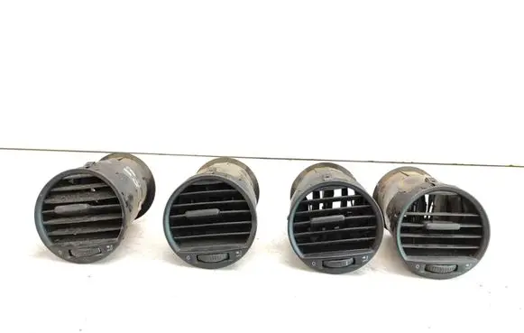 Volkswagen Caddy Dashboard side air vent grill/cover trim 2K0819703B 3VEX7039AA