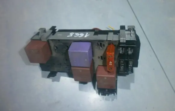 Renault Megane I Fuse box set 7703297193
