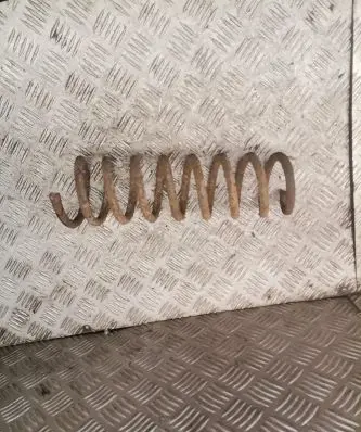 Audi A4 S4 B5 8D Rear coil spring