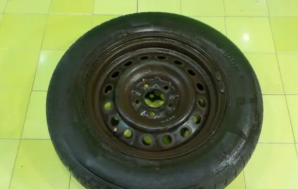 Mitsubishi Outlander R16 steel rim