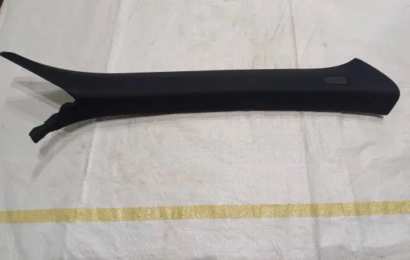 Porsche Cayenne (92A) (A) pillar trim 7P5867234AA 1000AA10