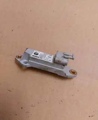 BMW X5 E53 Airbag deployment crash/impact sensor 6911038 141202 0285002064