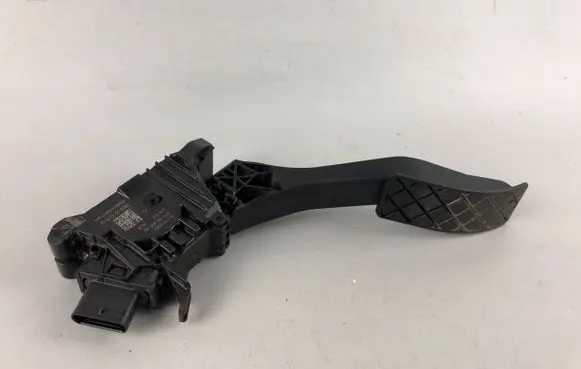 Volkswagen ID.3 Accelerator throttle pedal 6PV014005