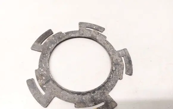Opel Antara In tank fuel pump screw locking ring/nut 
