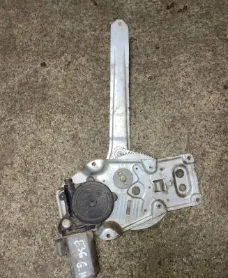 Sliding door window regulator with motor