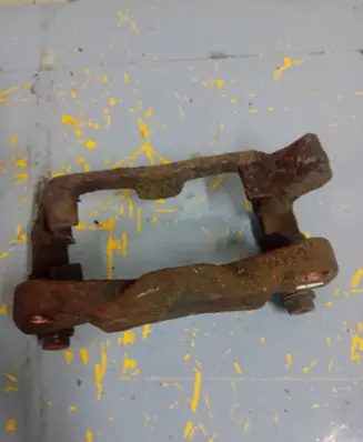 Renault Scenic I Front Brake Caliper Pad/Carrier