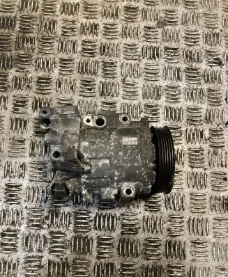 Mercedes-Benz Vaneo W414 Air conditioning (A/C) compressor (pump) 4472208870