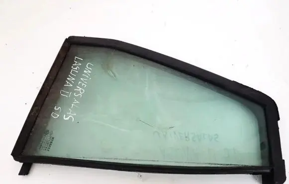 Renault Laguna II Rear vent window glass 