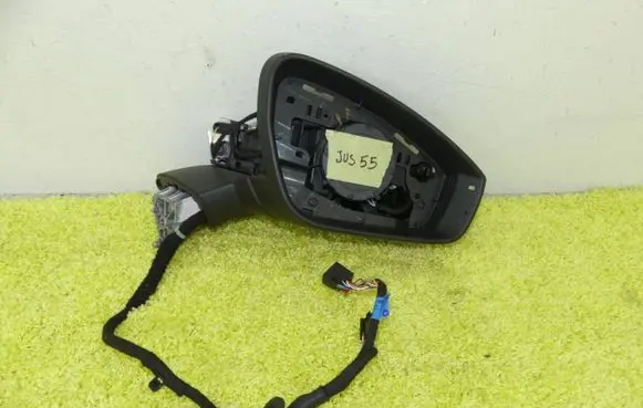 Volkswagen Tiguan Front door electric wing mirror 571867502BH