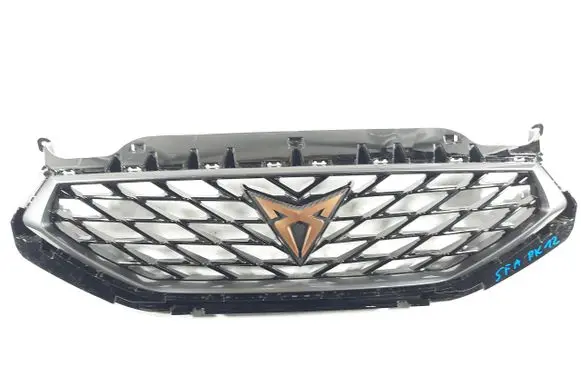 Seat Leon IV Front bumper upper radiator grill
