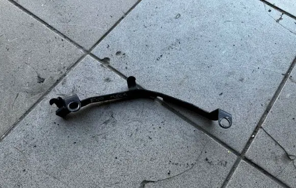 BMW 5 F10 F11 Other engine bay part 7823376 8514459