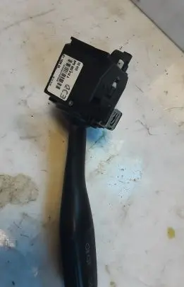 Audi A3 S3 A3 Sportback 8P Indicator stalk 8P0953513A