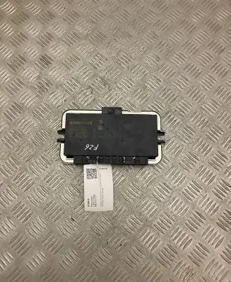 BMW X4 F26 Light module LCM 002001002