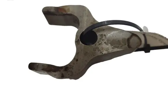 BMW 3 E90 E91 Fuel Injector clamp holder