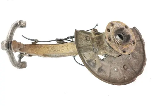 Audi Q7 4L Front wheel hub spindle knuckle