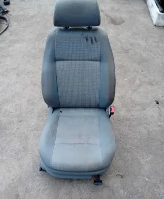 Front passenger seat