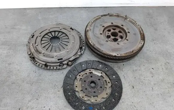 Audi A3 S3 8L Dual mass flywheel 