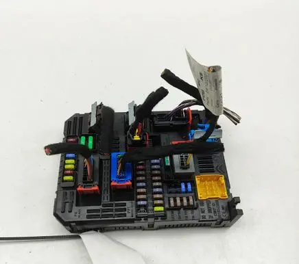 Toyota ProAce City Fuse module 9832880380