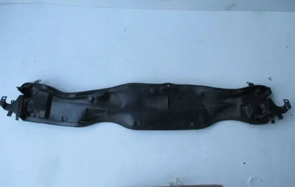 Ford Fiesta Wiper trim H1BB01628A