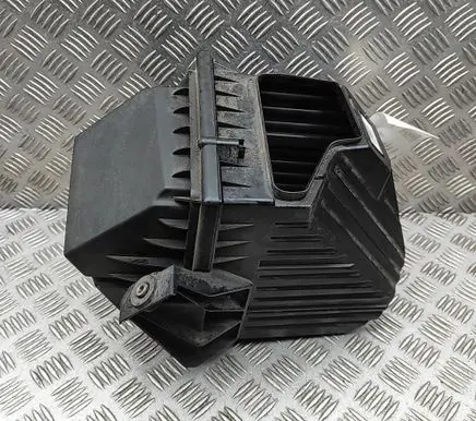 Land Rover Discovery Sport Air filter box GJ329600AD