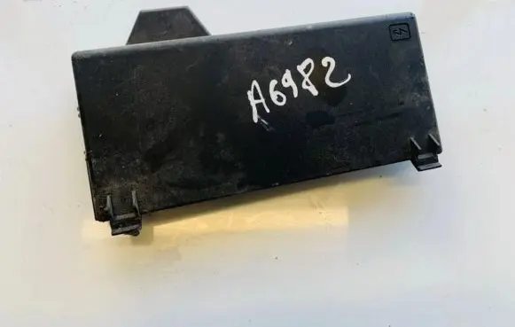 Renault Scenic I Fuse box cover 7703297181