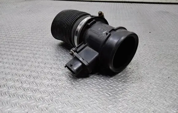 Opel Zafira B Mass air flow meter FGP55350046