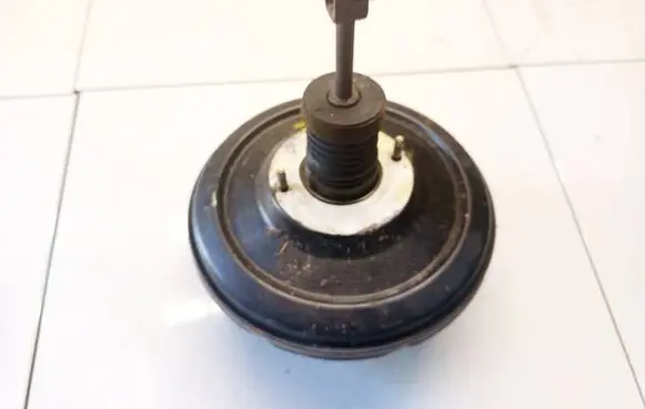 Renault Trafic II (X83) Brake booster 91166198