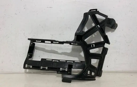 Volkswagen Touran III Front bumper mounting bracket 5TA807723