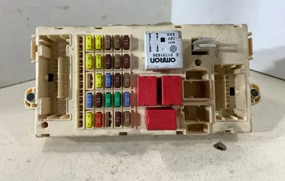 Fiat Bravo - Brava Fuse module 51761160 51786513