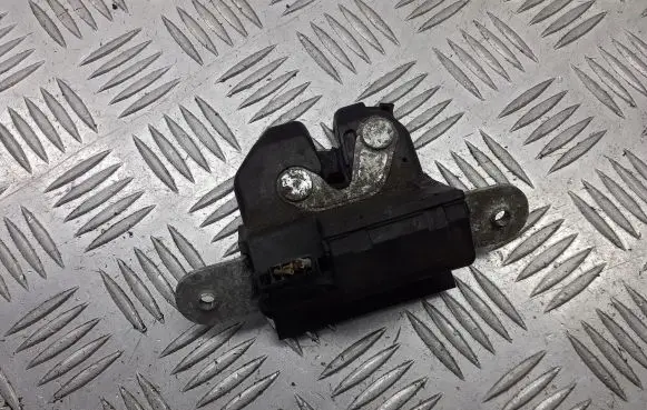 Fiat Grande Punto Tailgate exterior lock 735244962