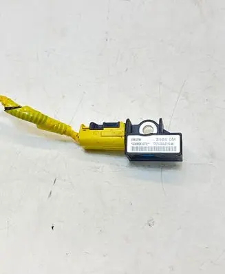 Honda CR-V Airbag deployment crash/impact sensor 77970SWAE113M4 5WK43786 G0WM1KT5IS1