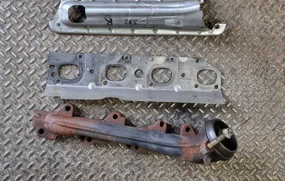 Dodge Charger Exhaust manifold 53013848AG