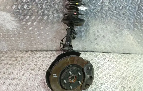 Lexus UX Rear wheel hub