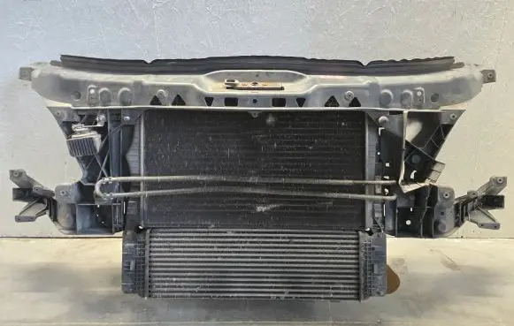 Mercedes-Benz Sprinter W906 Radiator set A9065050855
