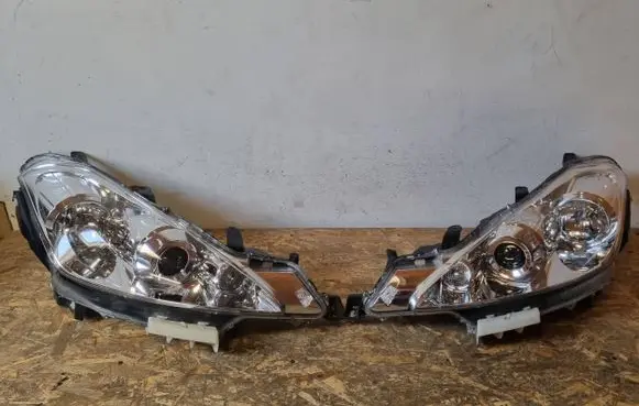 Peugeot 4007 Headlight/headlamp 2M27T