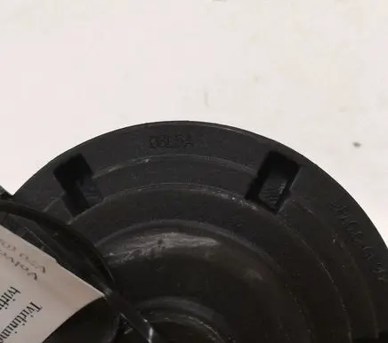 Volvo V70 Spare wheel bolt D3L5A