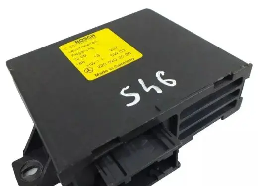 Mercedes-Benz S W220 Light module LCM 2208203026