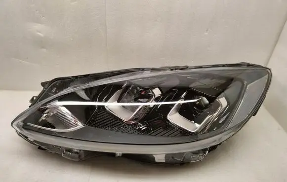 Ford Kuga III Headlight/headlamp