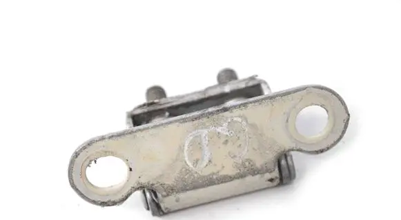 Toyota Prius (XW20) Tailgate/trunk/boot hinge