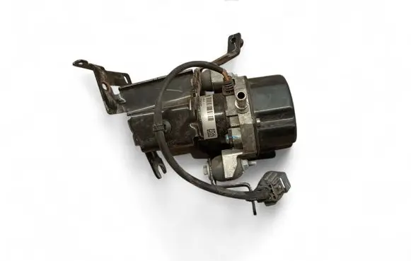 Chrysler Pacifica Vacuum pump P68413406AC 68413406AC