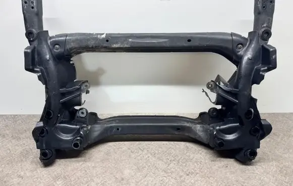 Mercedes-Benz C W205 Front subframe A2056280057 A2056280049